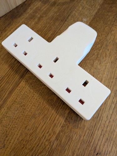 Way multi plug socket - 3,